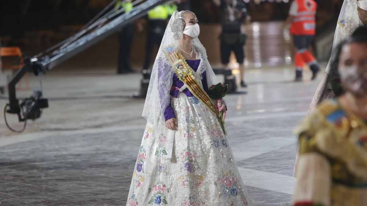 Búscate en el segundo día de Ofrenda por la calle de Caballeros (entre las 21.00 y las 22.00 horas)