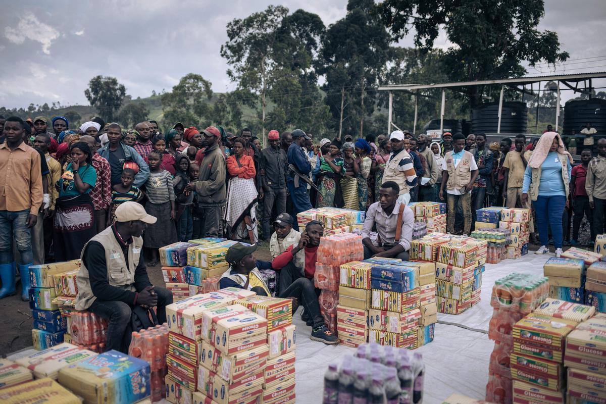 Desplazados a causa de los enfrentamientos cerca de Goma, en el Congo. En casi seis meses de enfrentamientos, más de 300.000 personas han huido de sus hogares.