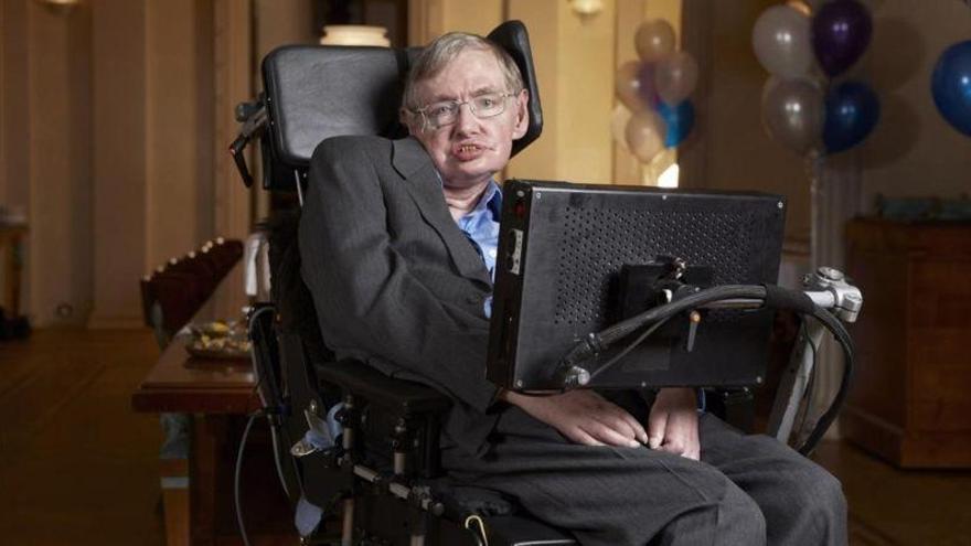 Stephen Hawking cumple 75 años