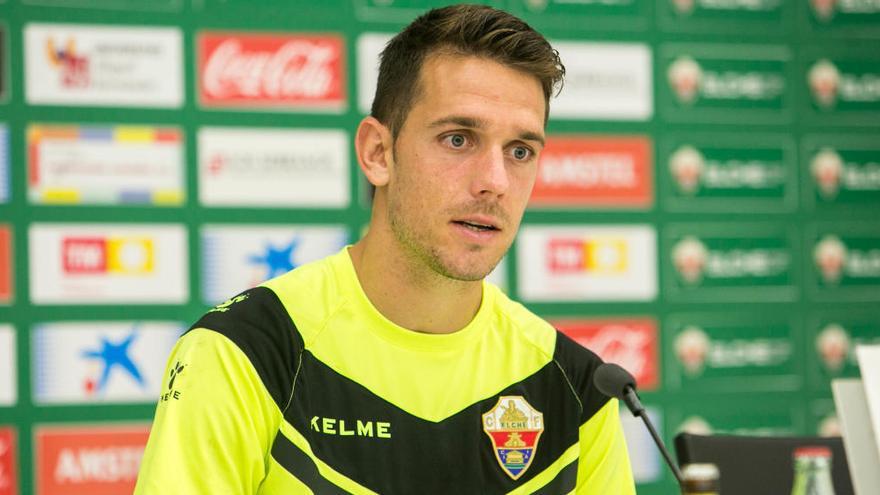 Manuel Sánchez, en la sala de prensa del Martínez Valero.