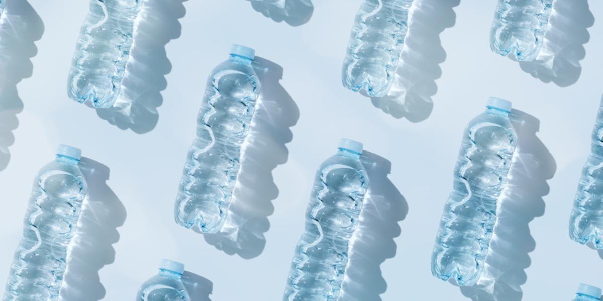 Botellas de agua mineral