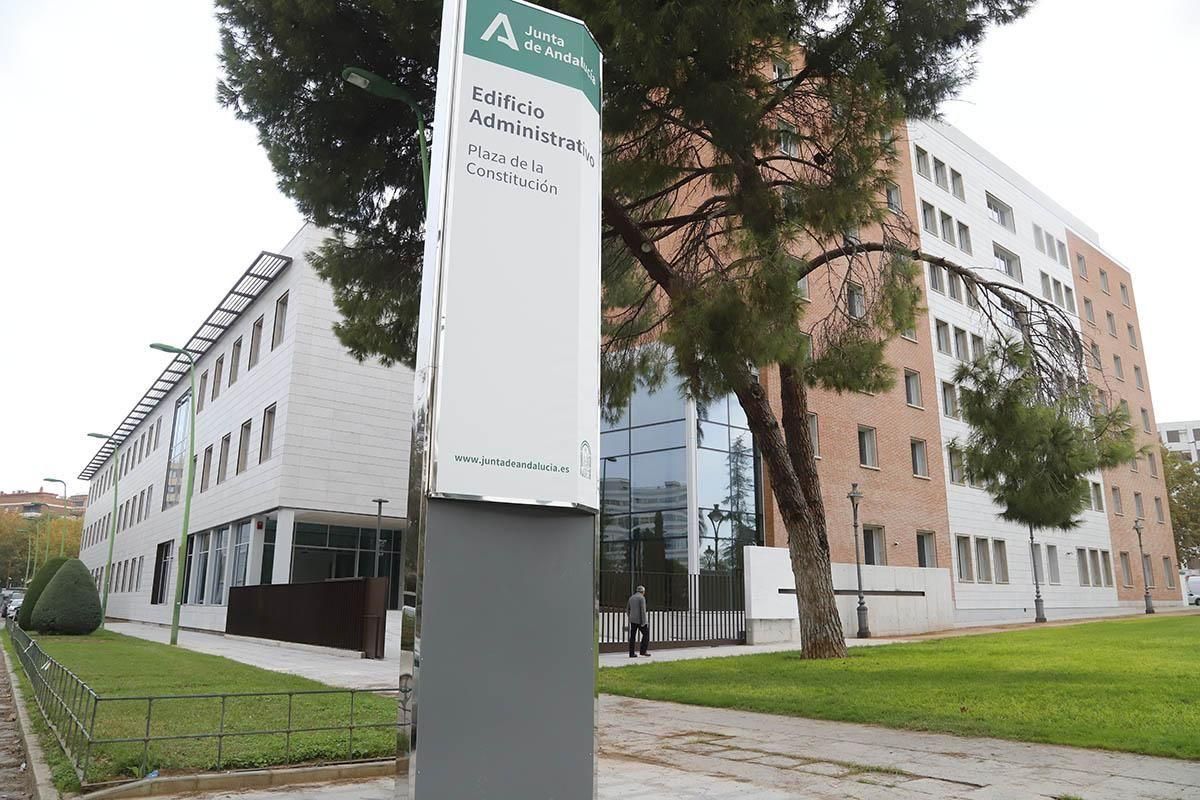 Nuevo edificio de la Junta en los antiguos juzgados de Córdoba.