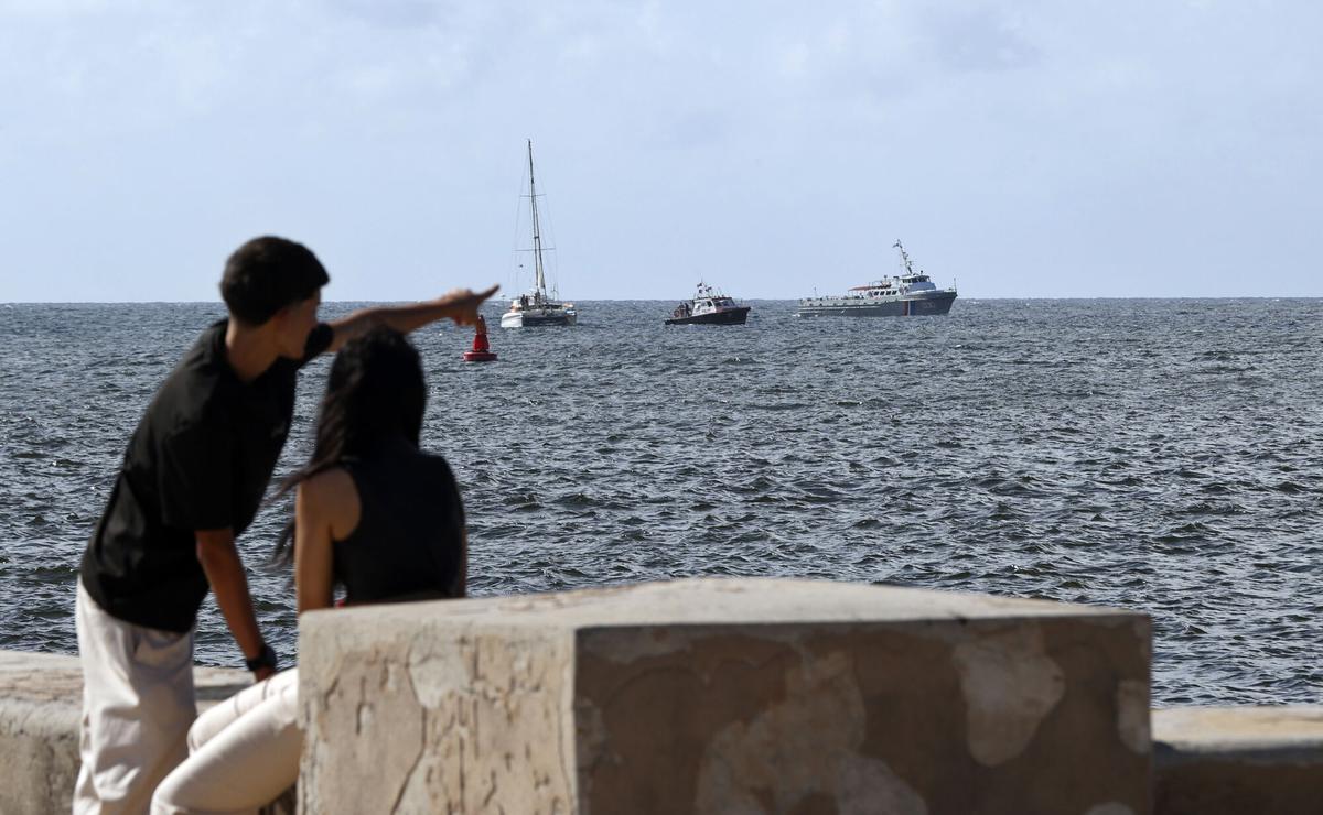 Los dos últimos veleros del convoy Nuestra América arribaron en la tarde a La Habana tras siete días de navegación y luego de estar desaparecidos en el Caribe mientras transportaban ayuda humanitaria para la isla.