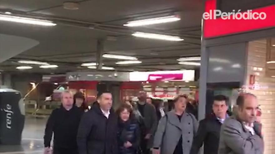 Desalojadas Atocha y Sants durante la falsa alerta