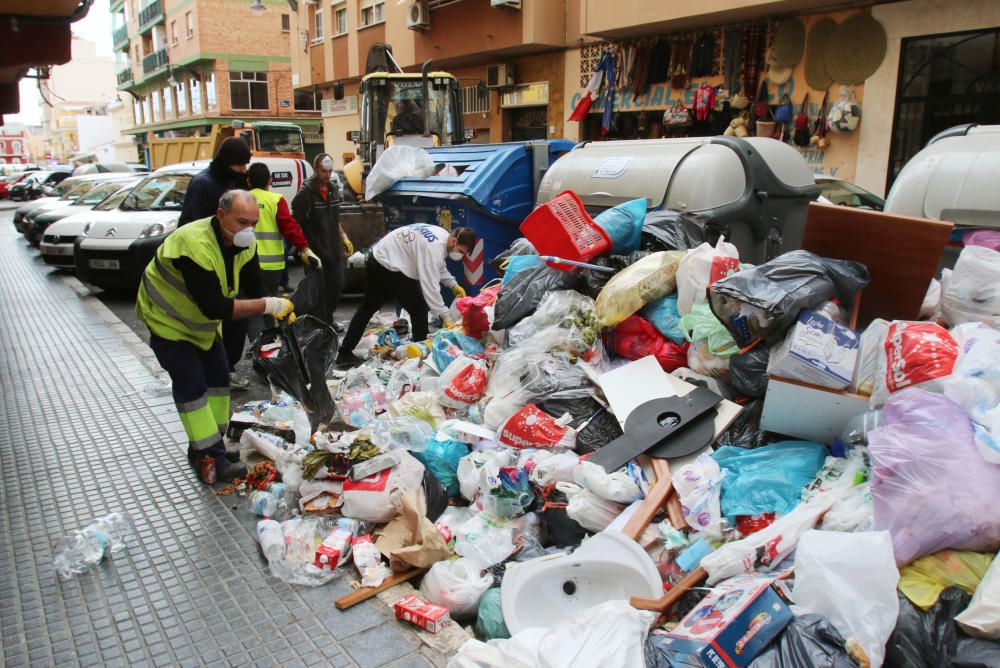 Recogida de residuos en El Palo