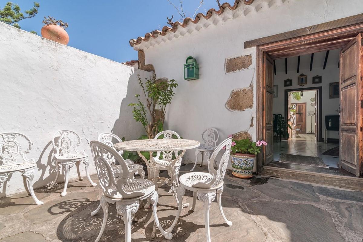 Casas terreras en venta en Santa Brígida, la auténtica esencia canaria