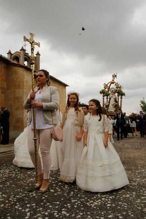 Villaescusa honra a la Virgen del Olmo