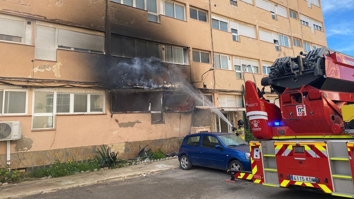 Vídeo del incendio de los apartamentos Don Pepe en Ibiza