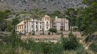 La histórica construcción que se esconde en la pinada de Aigües, que será convertida en un hotel de lujo