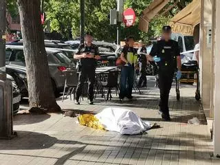 Mata a su tío a cuchilladas en plena calle de València