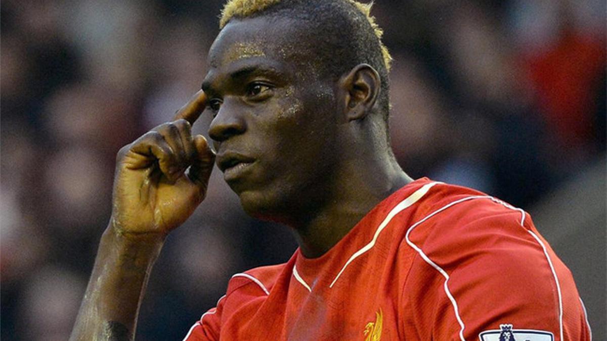 Balotelli sigue sin adaptarse al Liverpool