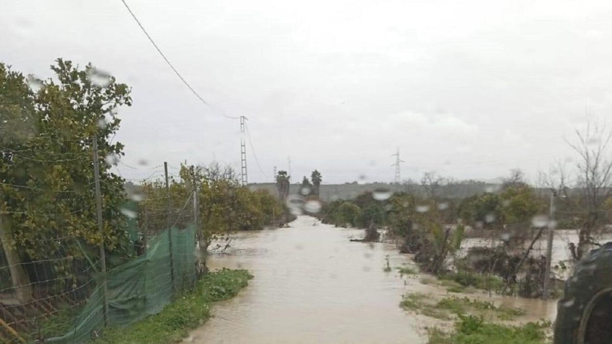 La zona de Santa Amalia en Alhaurín sufrió daños por las lluvias.