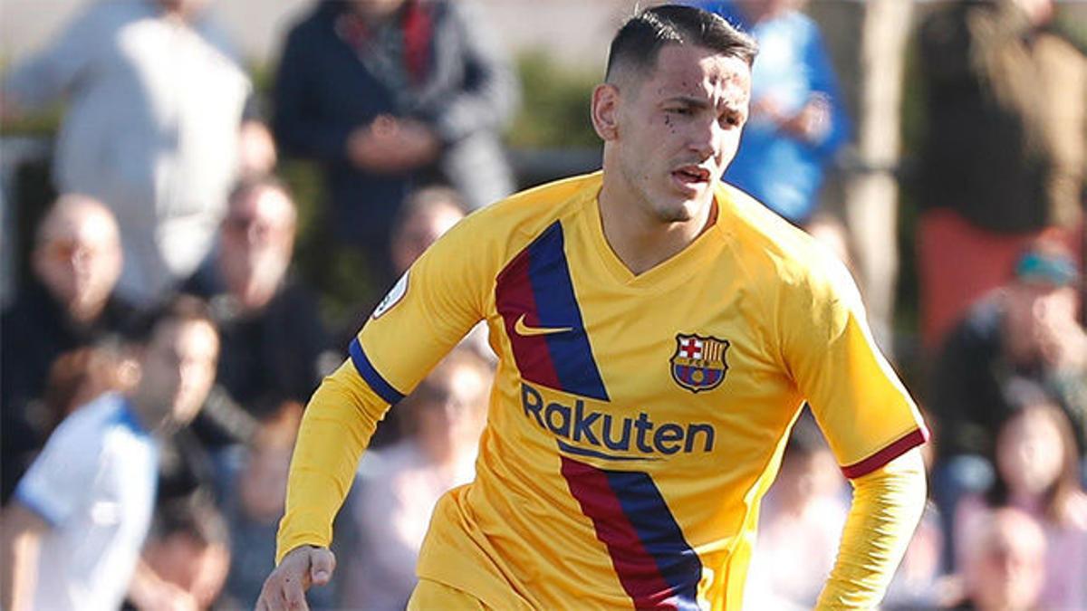 Rei Manaj se estrenó con el Barça B