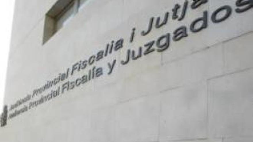 Investigan si el menor de 14 años detenido en València por la violación del portal atacó a otra mujer hace un mes