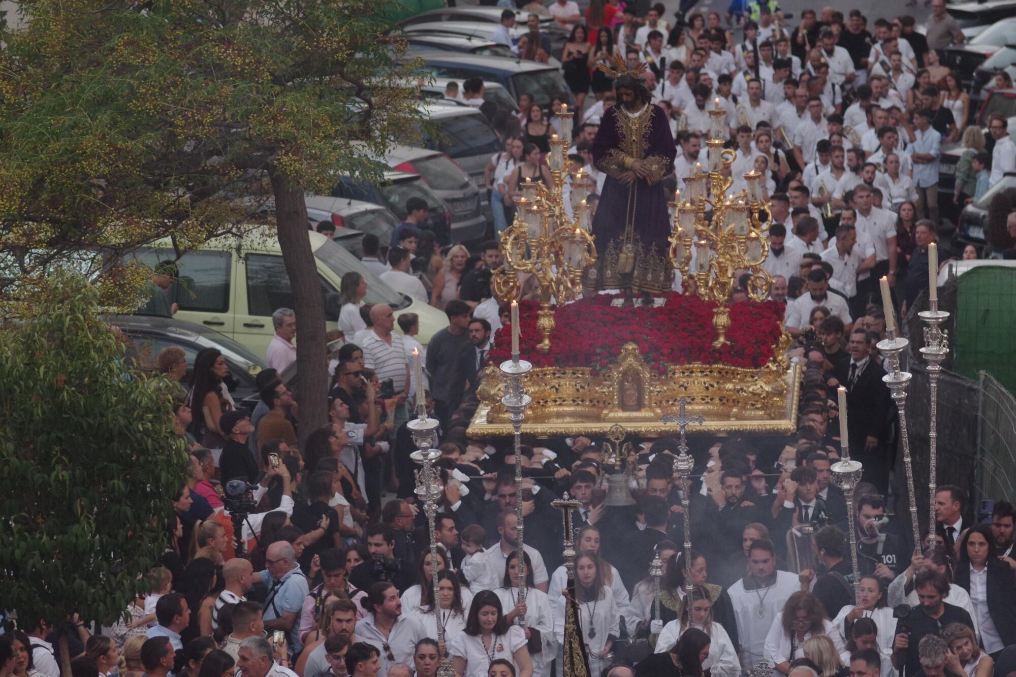 Salida extraordinaria del Señor de la Soledad por el 25 aniversario de su bendición