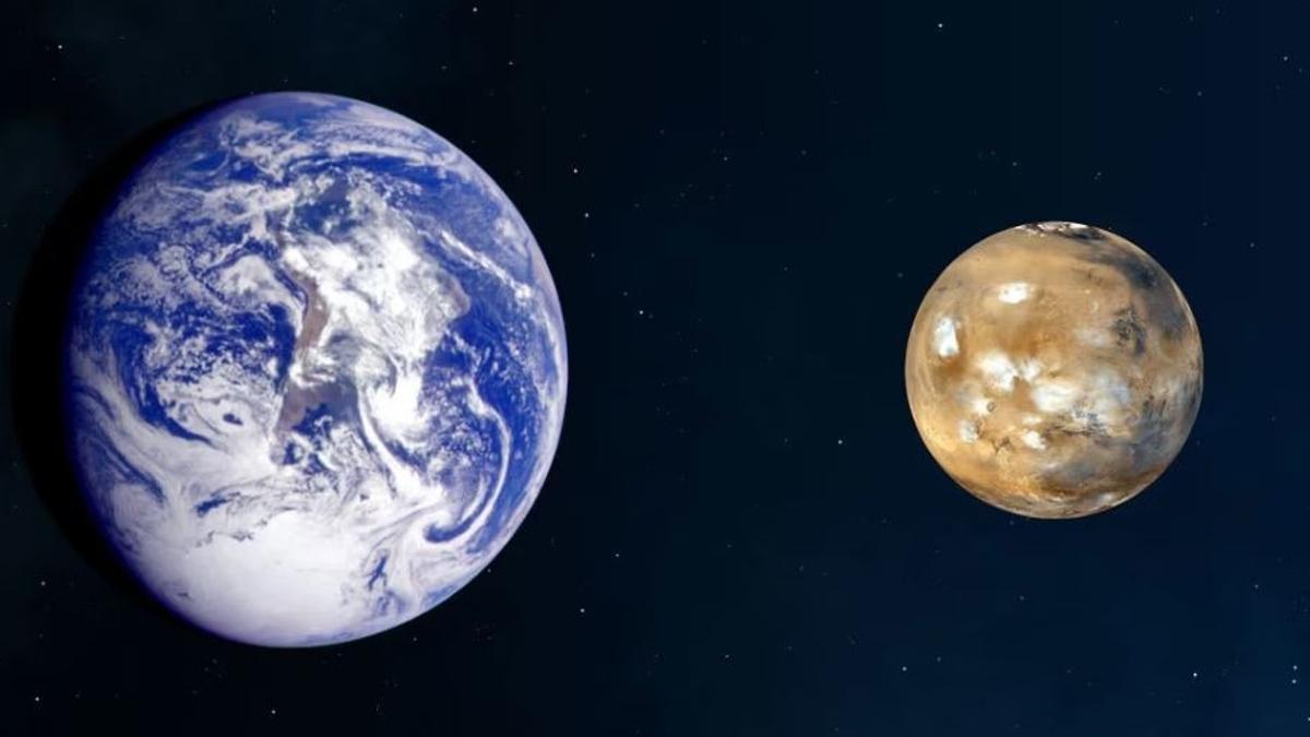La distancia entre la Tierra y Marte oscila entre 55 y 400 millones de kilómetros, pero eso no impide que sus interacciones gravitatorias influyan en nuestros océanos.