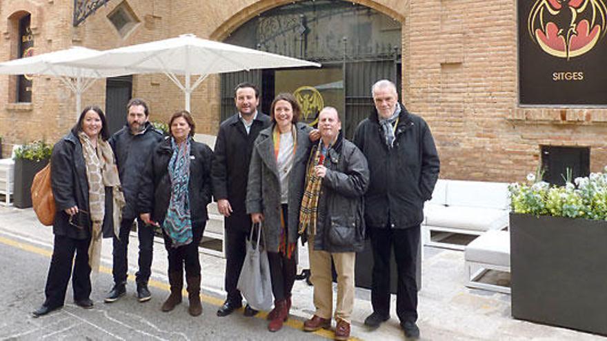 Periodistas gastronómicos baleares  visitan la Casa Bacardí de Sitges