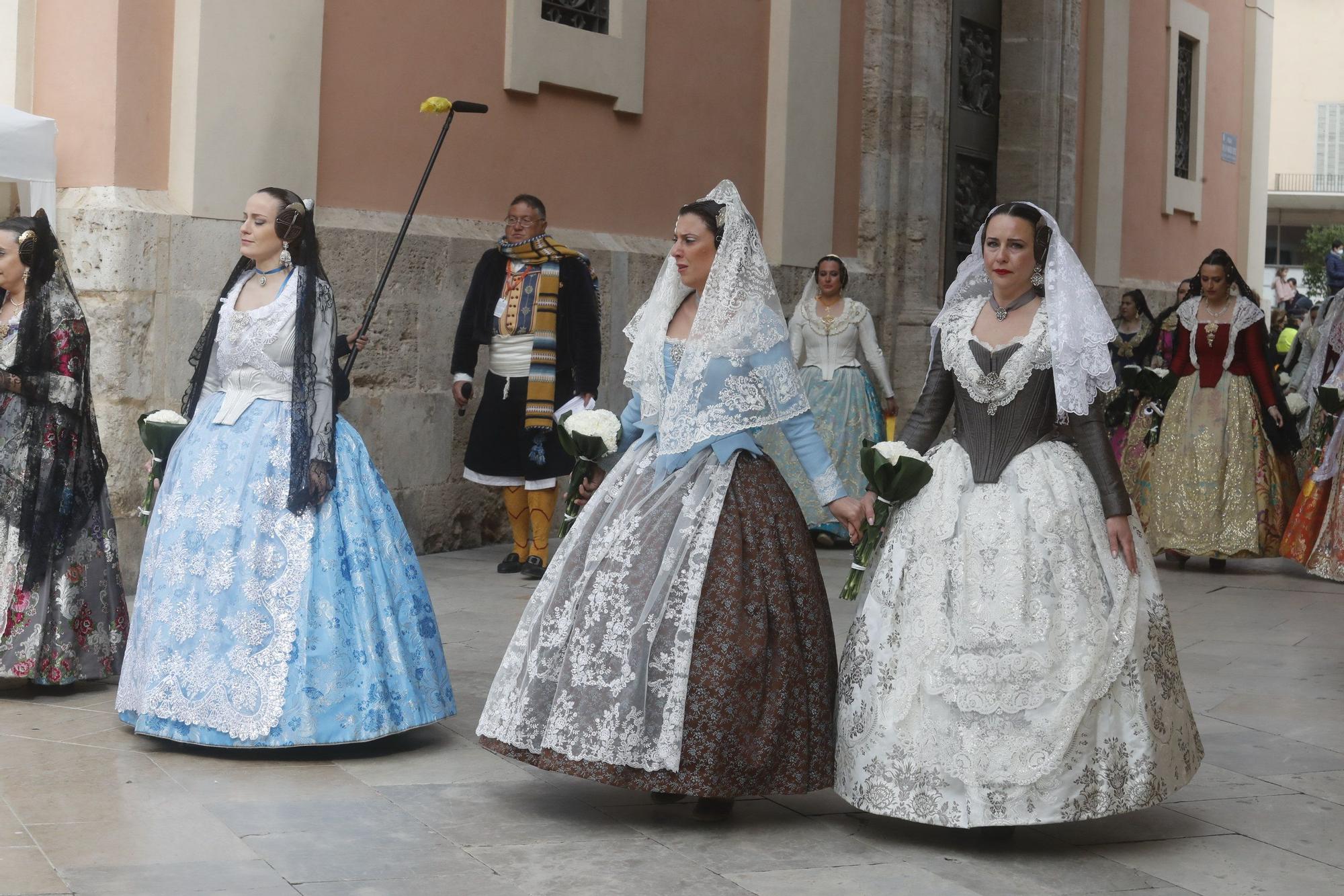 Búscate en el segundo día de ofrenda por la calle de la Paz (entre las 15:30 a las 17:00 horas)