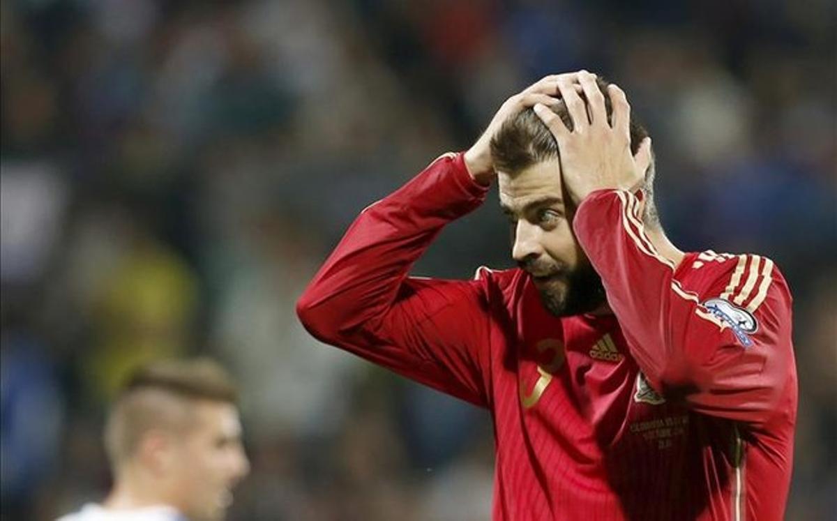 Gerard Piqué volvió a ser pitado