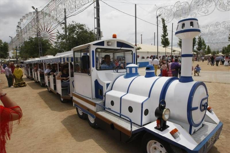 FOTOGALERÍA / DOMINGO DE FERIA EN EL ARENAL