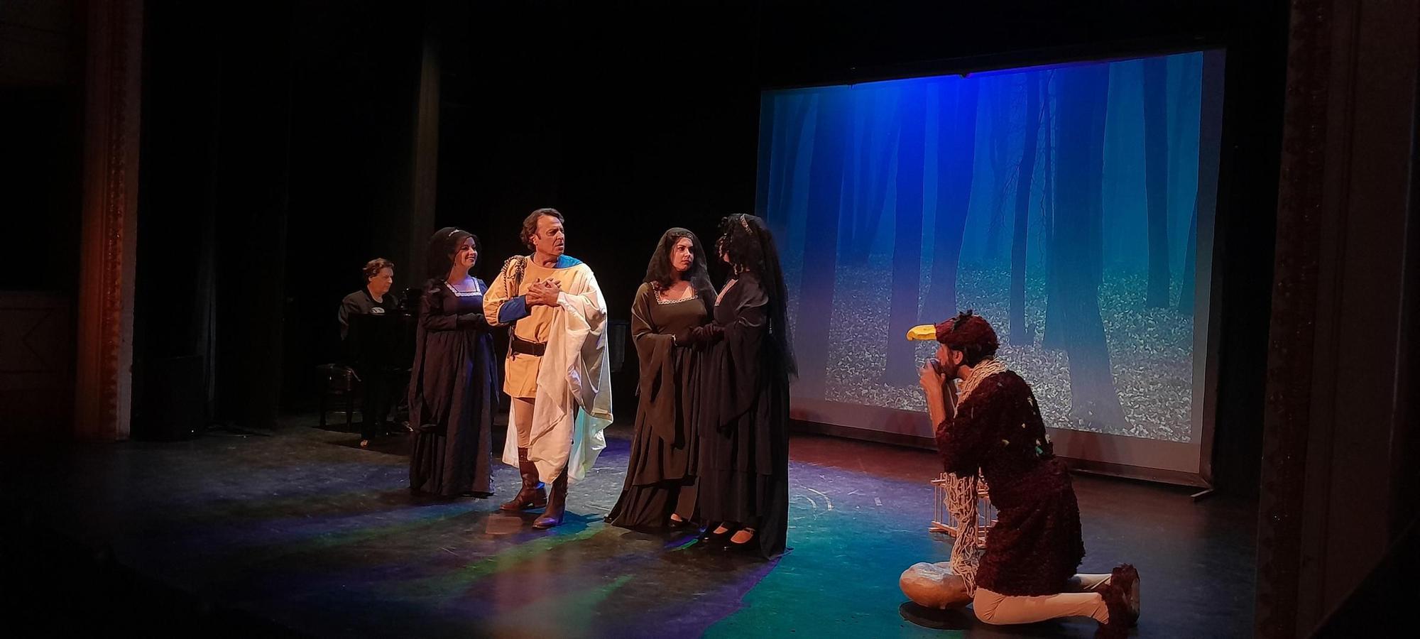 GALERÍA | Representación de "La flauta mágica", de Mozart, en el teatro Latorre de Toro