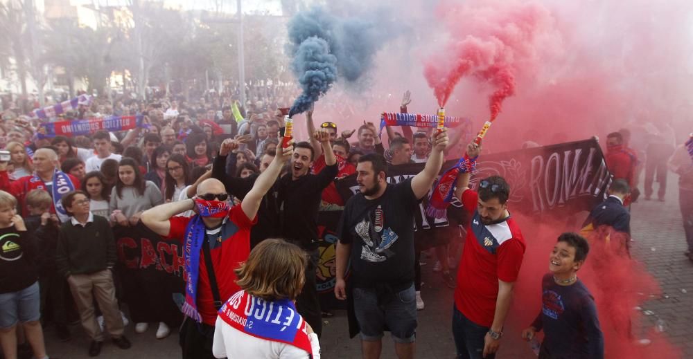 El Saguntino celebra el título de Copa a lo grande