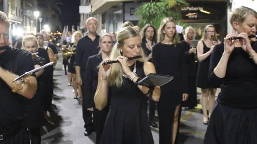 Torrevieja acoge los últimos compases del festival de bandas