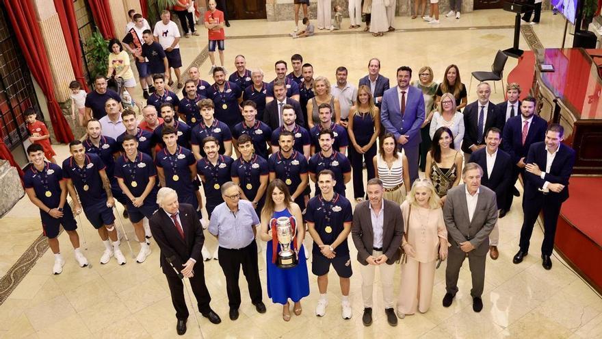 ElPozo Murcia: cinco técnicos, medio centenar de jugadores y 3.410 días de espera