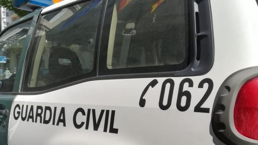 Muere tiroteado un guardia civil tras dar el alto a un coche.