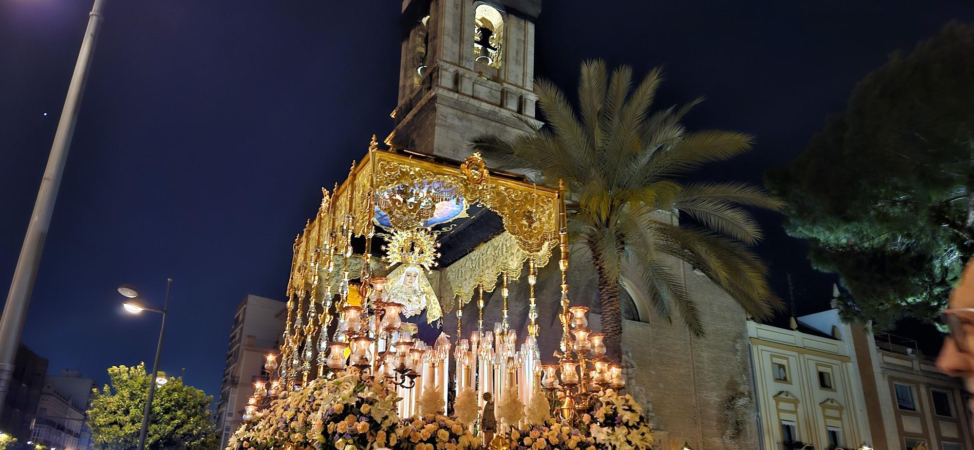 La Dolorosa del Grao y el Nazareno se encuentran en el Martes Santo