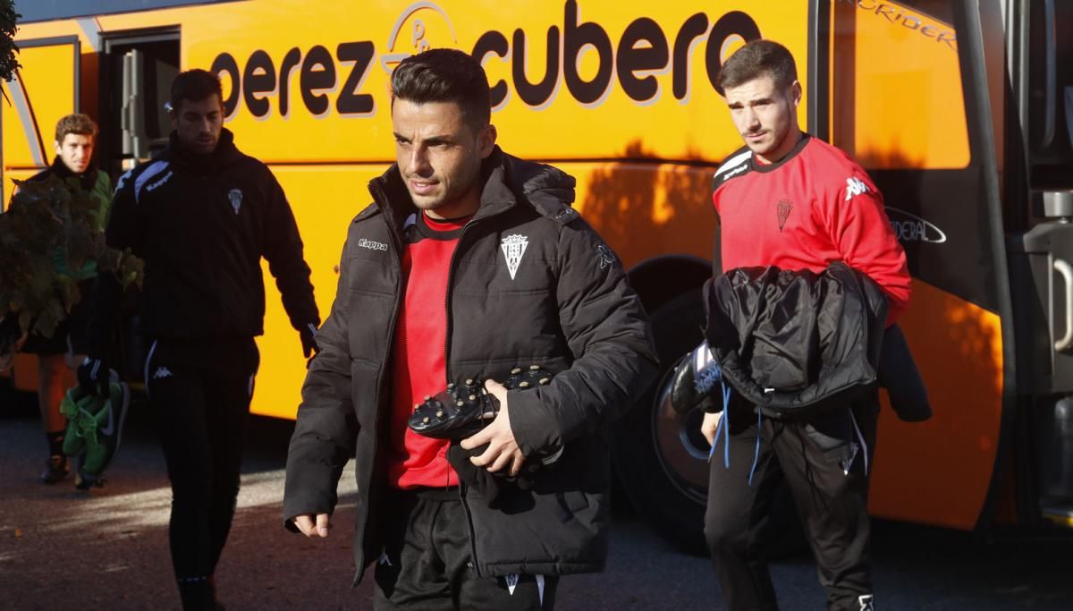 Primer entrenamiento de Jorge Romero tras hacerse cargo del primer equipo del CCF