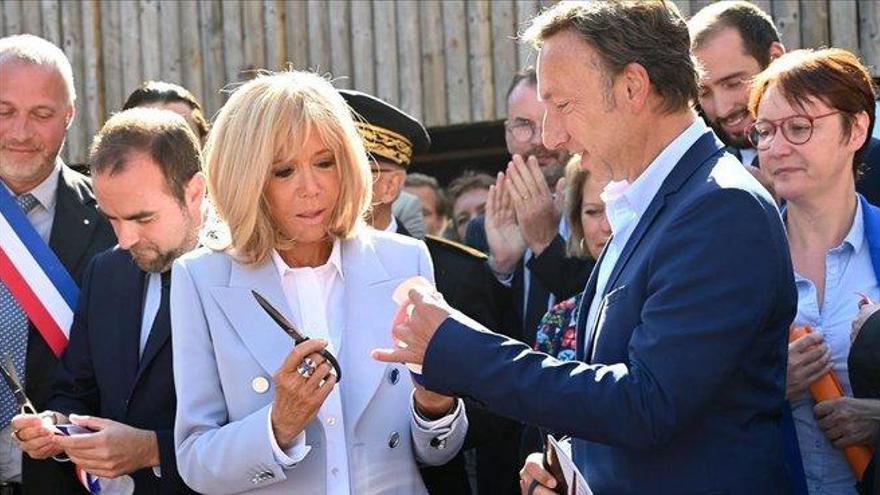 Brigitte Macron agradece en portugués los apoyos tras los insultos de Bolsonaro