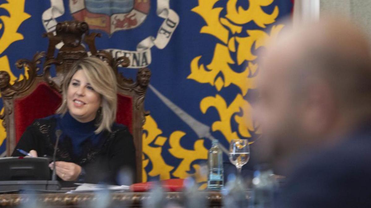 La alcaldesa Noelia Arroyo, durante un pleno municipal anterior.