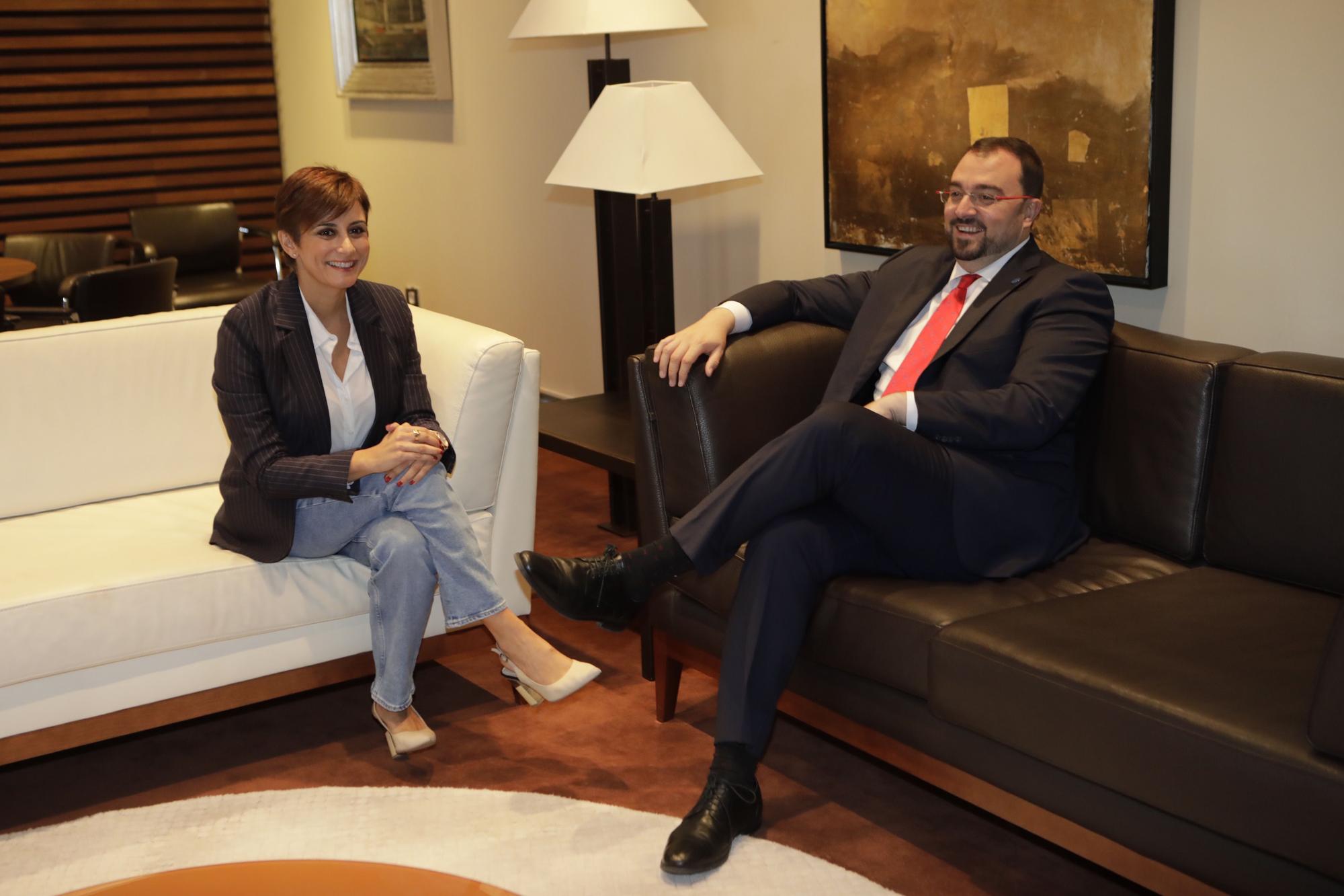 Reunión entre Adrián Barbón y la ministra Isabel Rodríguez