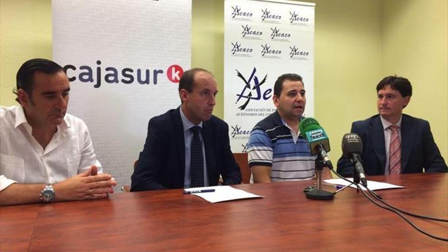 Cajasur apoya al comercio de cercanía de Montilla