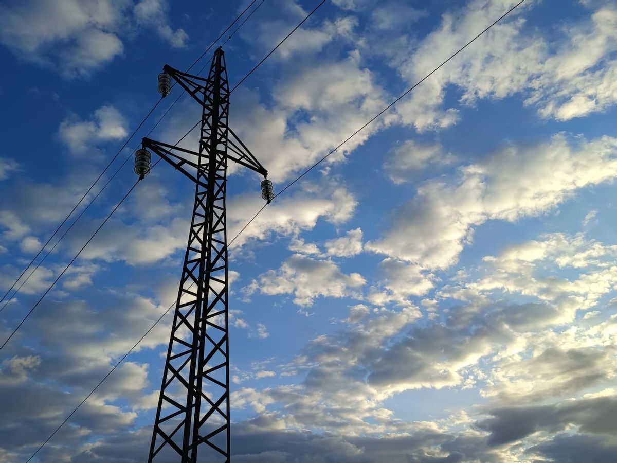 Les grans elèctriques alerten del gran col·lapse: el 83% de les seves xarxes estan saturades i no poden connectar més clients