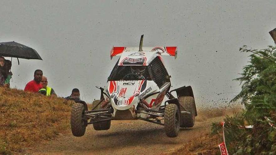 Fin de semana con rally en Teverga y tierra en Llanera