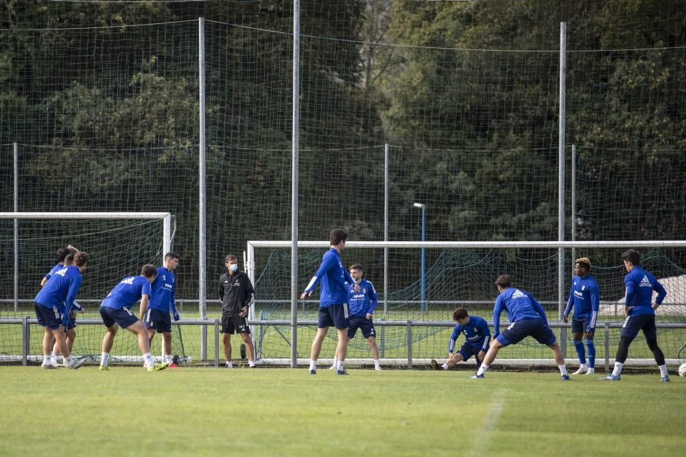 Entrenamiento del Oviedo tras el derbi