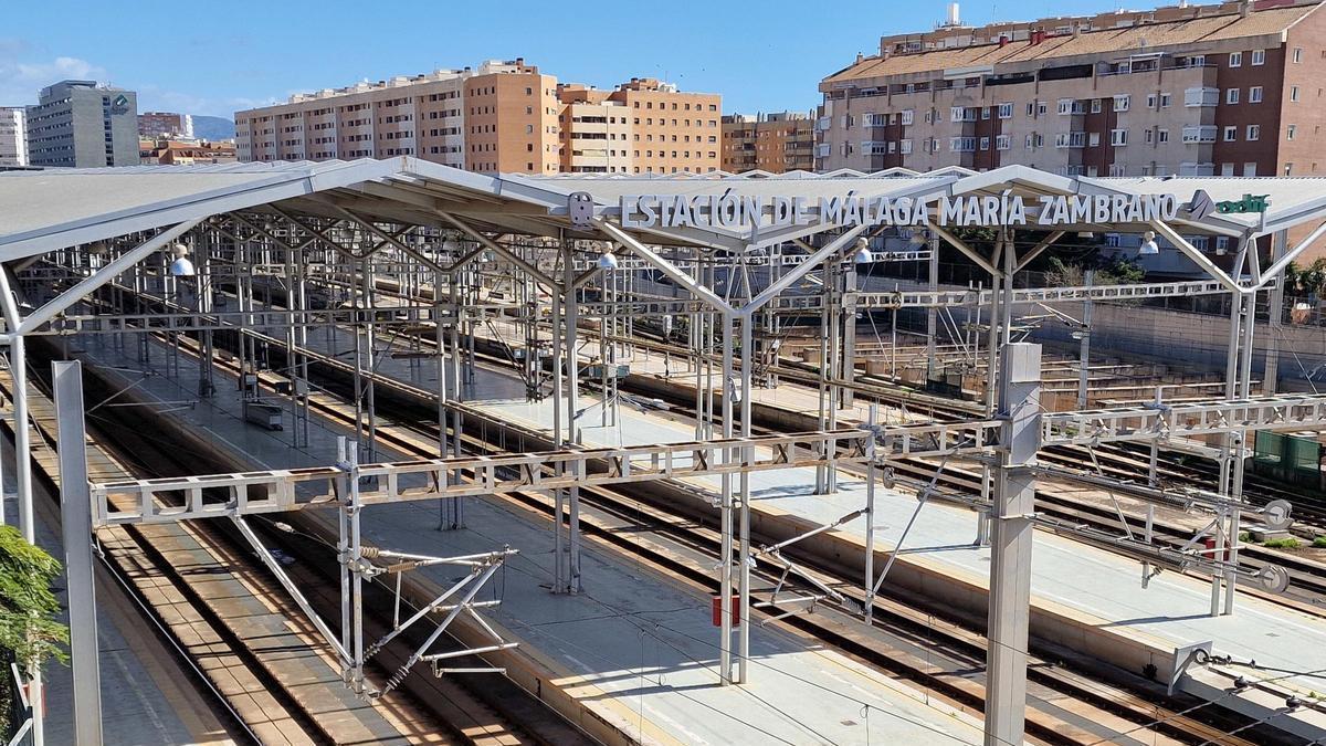 Estación de tren María Zambrano.