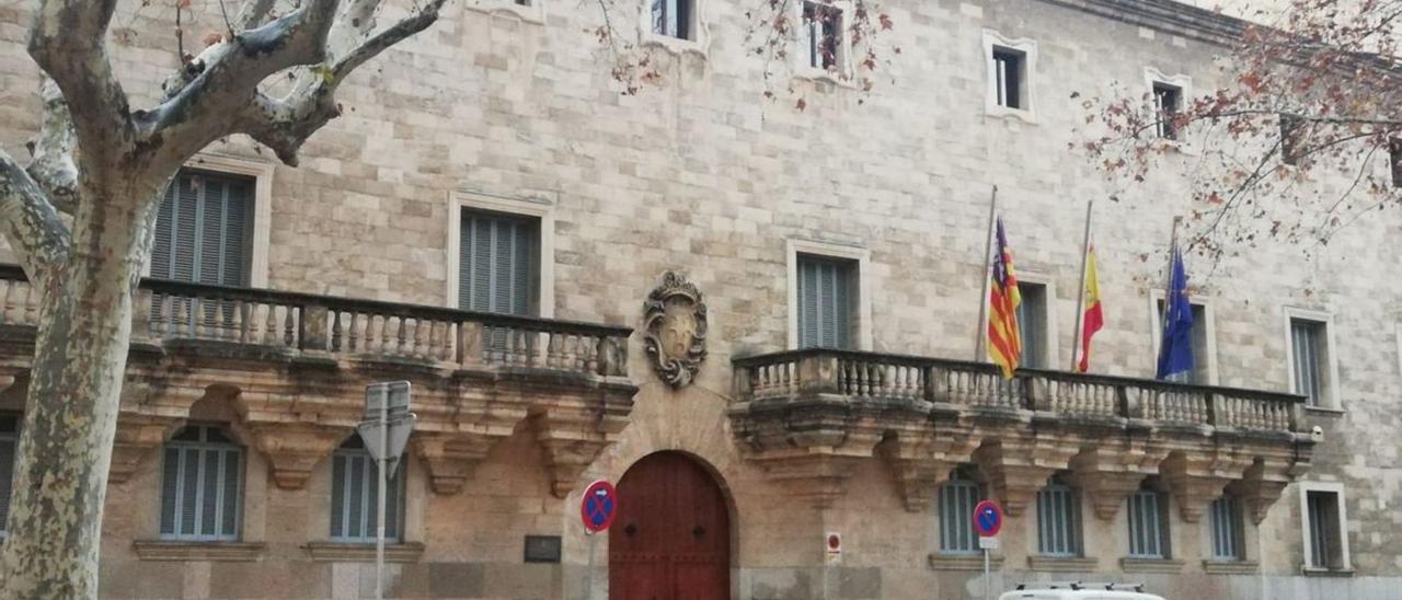 Si las paredes del Palacio de la Audiencia hablaran, sus inquilinos y frecuentadores tendrían que callarse.