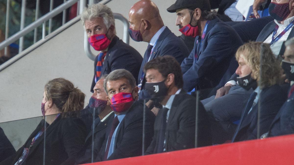 Joan Laporta durante el trofeo Joan Gamper que enfrentó a los equipos azulgana conta la Juventus en el estadio Johan Cruyff