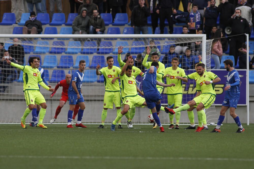 La victoria del Elche sobre el Badalona en imágenes