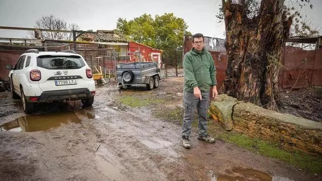 Vídeo | Los vecinos de las Casas Aisladas vuelven a sus hogares