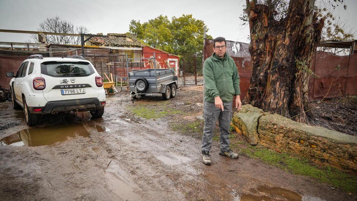 Vídeo | Los vecinos de las Casas Aisladas vuelven a sus hogares