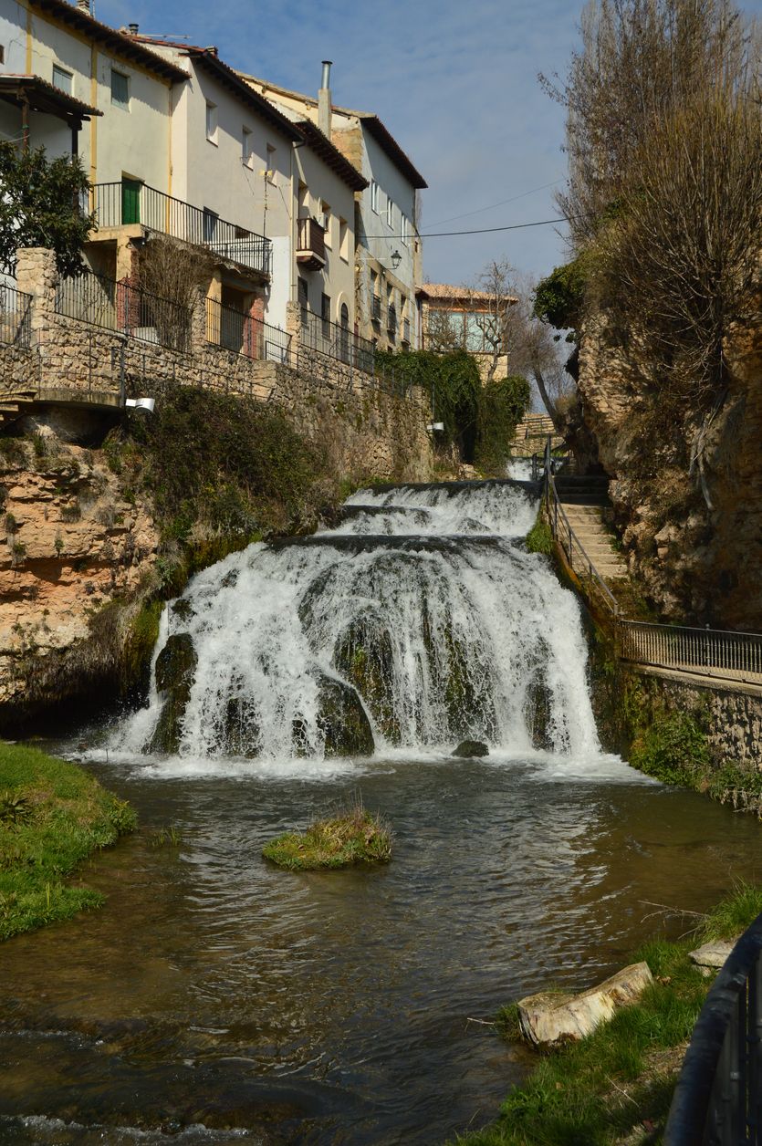 Trillo, conocido como el pueblo de las cascadas.