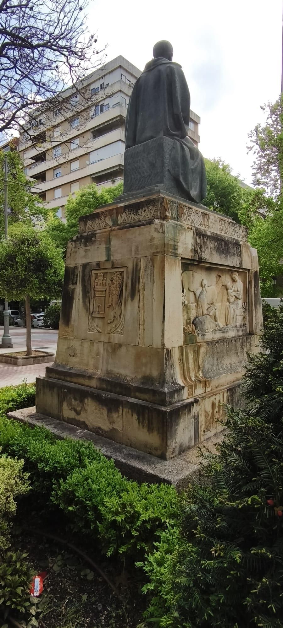 Las palomas en Gabriel y Galán