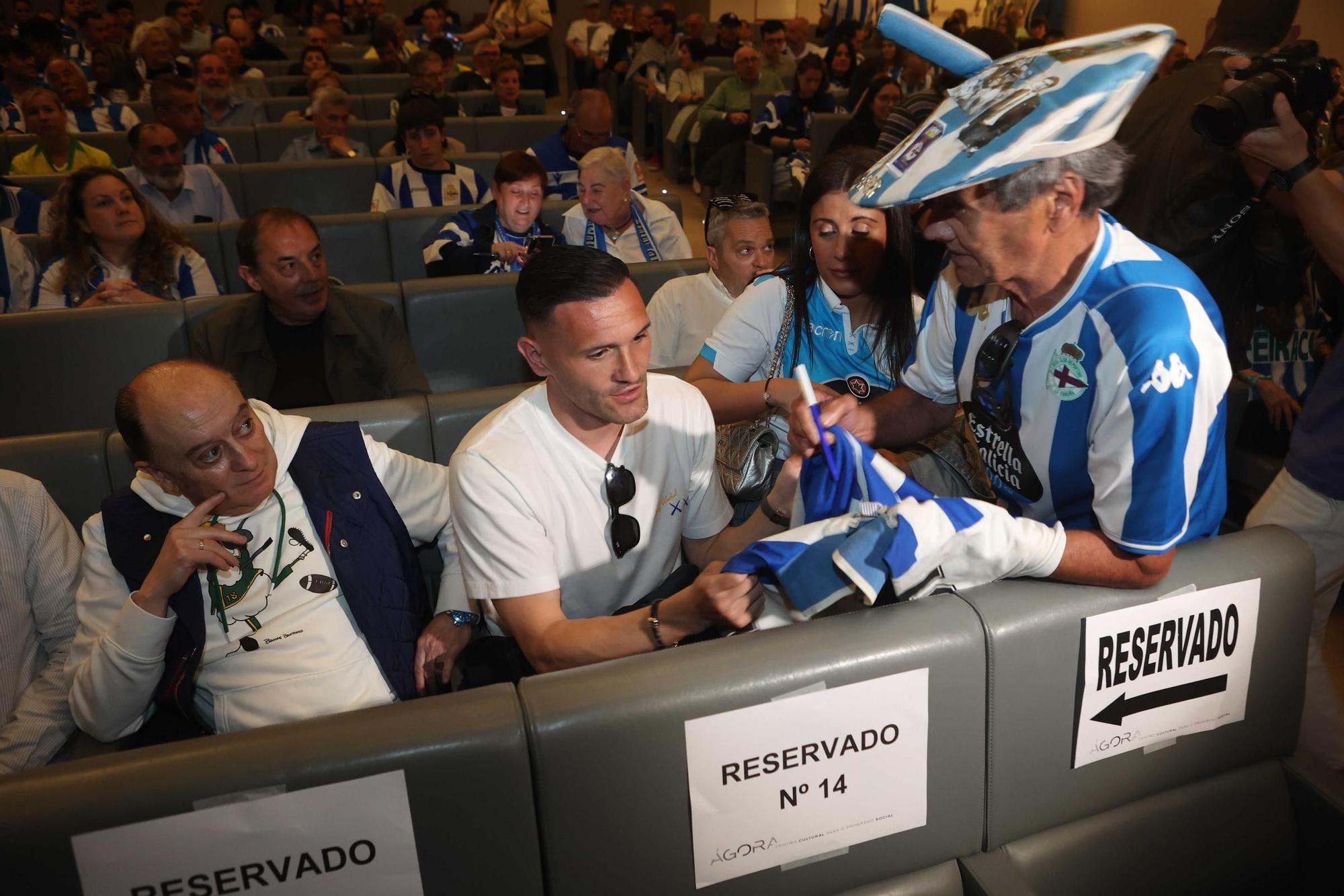 Acto en el Ágora por el 25 años de La Liga del Deportivo