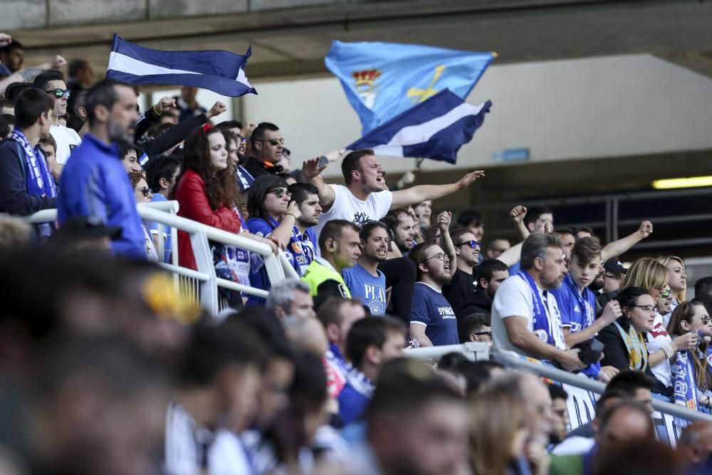 El partido entre el Real Oviedo y el Sevilla Atlético, en imágenes