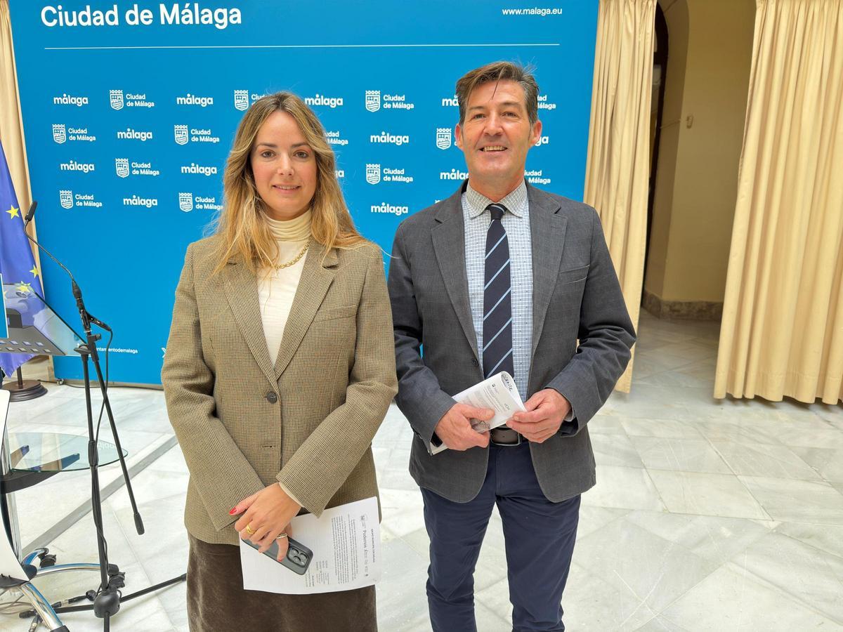 Yolanda Gómez y Antonio Alcázar, del grupo municipal de Vox.