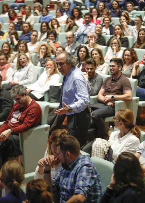 El II Foro de Educación de FARO impulsa arrancó este viernes // R. Grobas / Paula Fariña